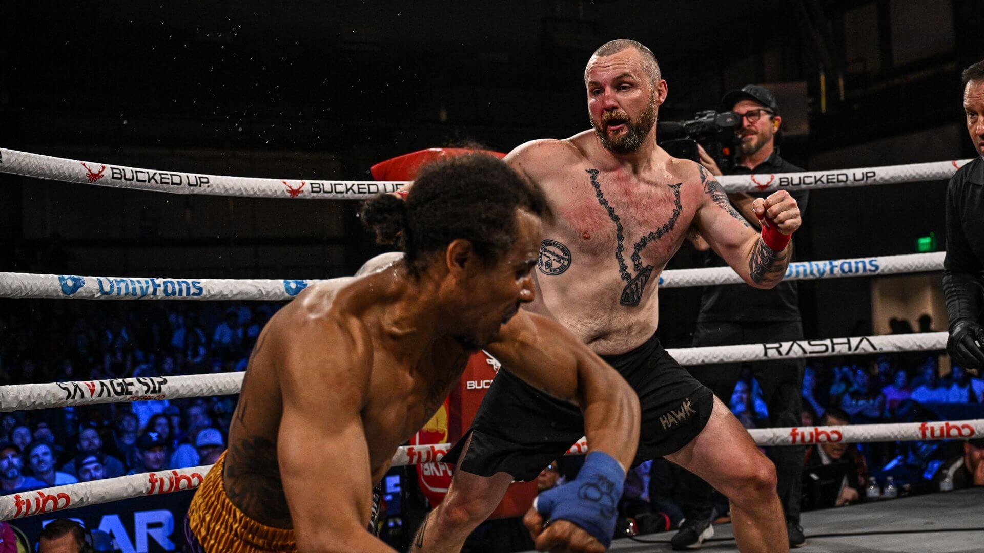 Чемпионская битва Камоцци – Депи, Гиртц дерется с Ванкампом: смотрим бои Bare Knuckle FC 67 на голых кулаках на канале «МАТЧ!»