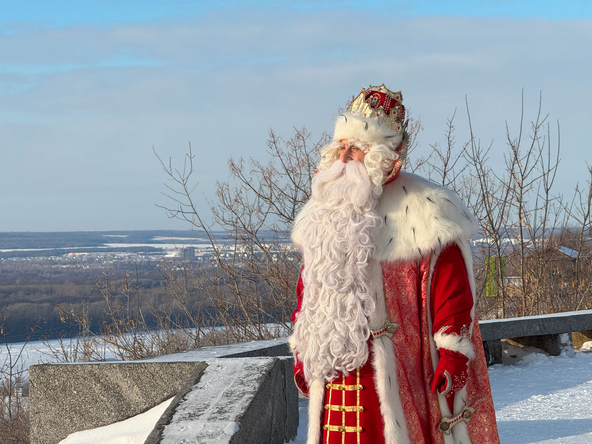 Чудеса под Новый год: НТВ расскажет, как прошла благотворительная акция «Путешествие Деда Мороза – 2024»