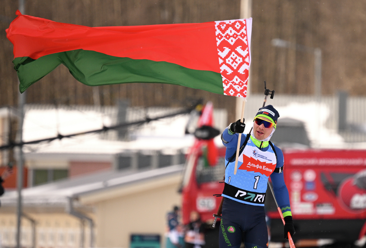 Смольские доминируют, Халили не отстают: смотрим Кубок сильнейших по биатлону на телеканале «МАТЧ!»