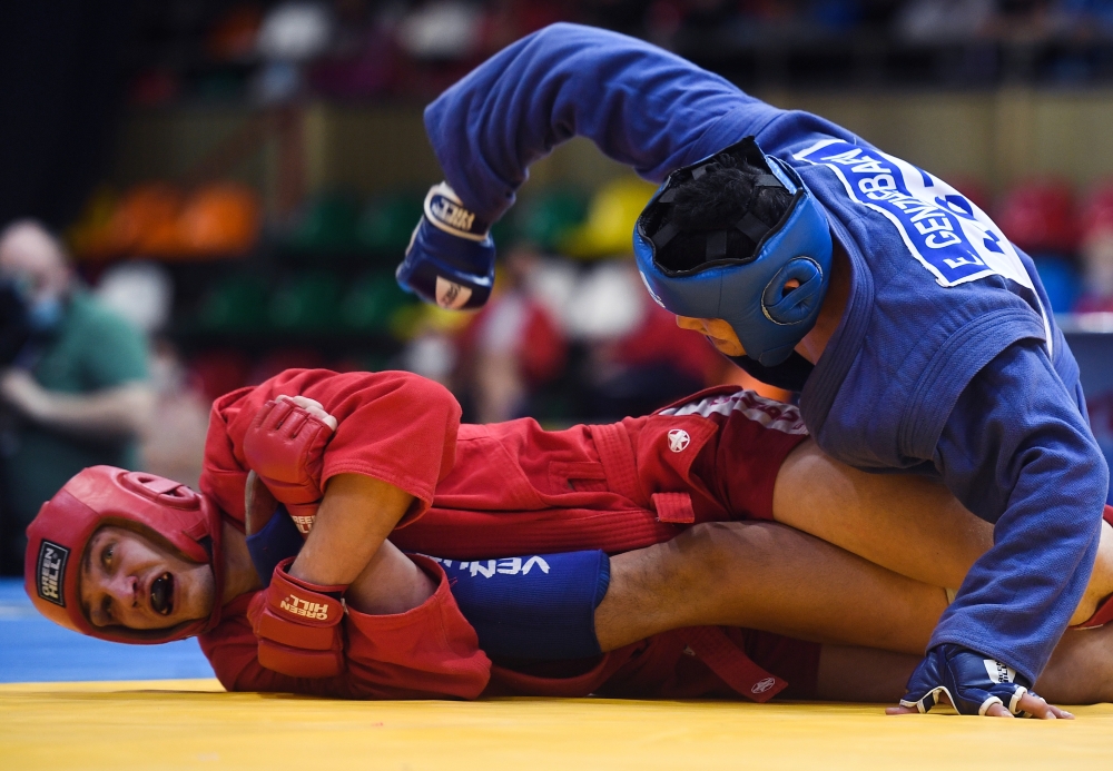 Спорт Хабиба, Емельяненко и Тактарова: смотрим чемпионат мира по самбо в Триколоре