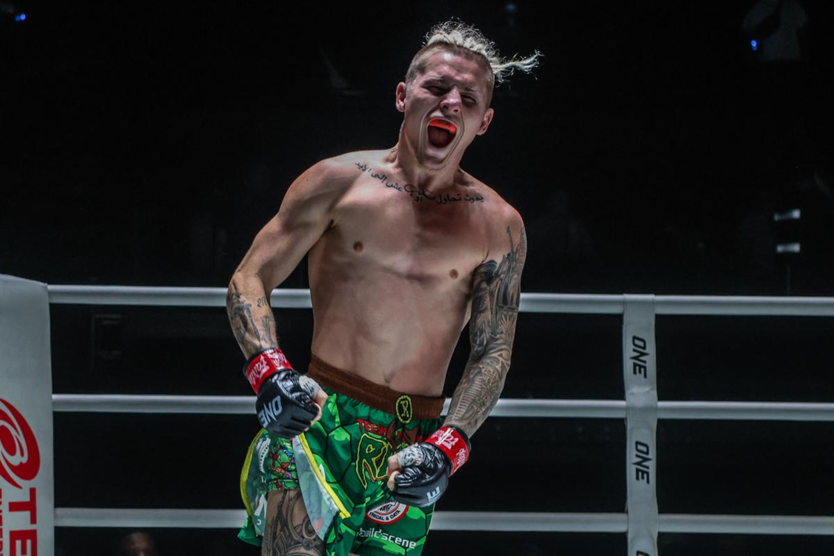 Суаким против Демиркапу, Ройал проверит силы Оды: не пропустите турнир лиги ONE на «МАТЧ!» и «МАТЧ! Боец»