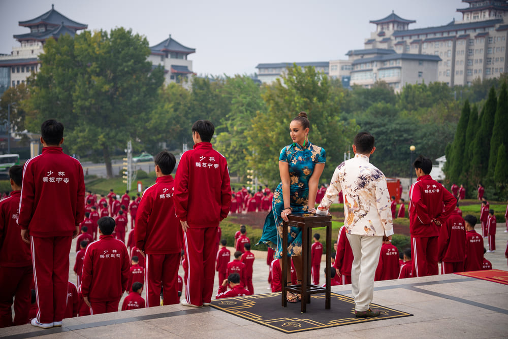 Пришла со скандалом: Роза Сябитова ярко появилась в шоу ТНТ «Сокровища императора»