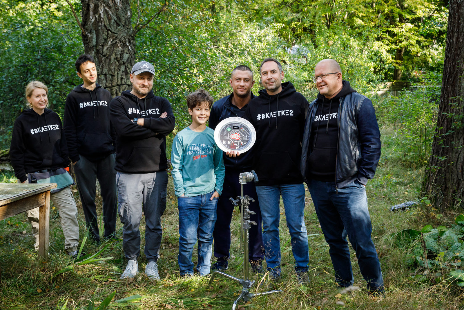 Волчок и Док возвращаются: начались съемки второго сезона сериала «В клетке» с Павлом Прилучным