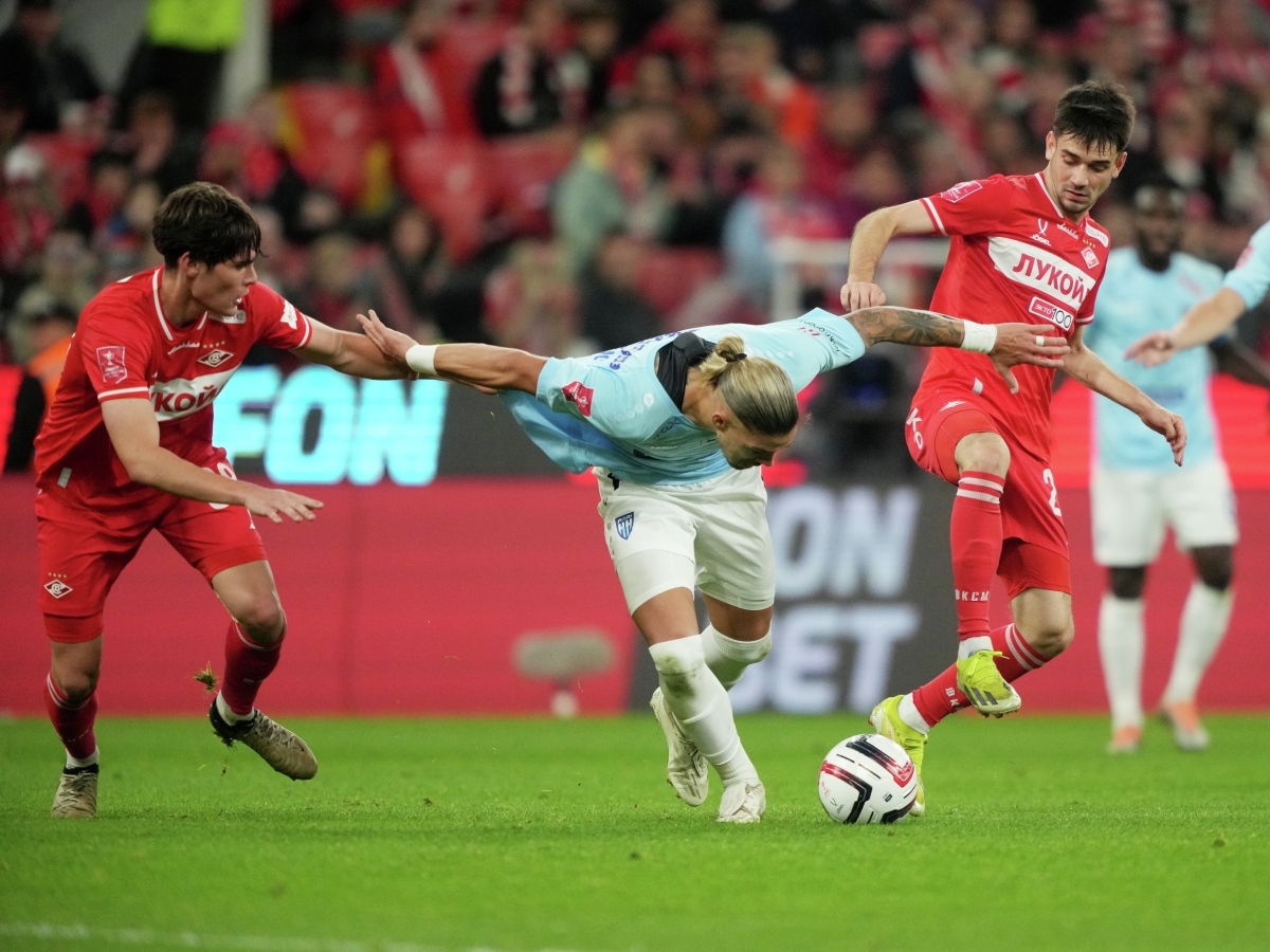 В воскресенье увидим игру 10-го тура чемпионата России по футболу «Спартак» – «Пари НН» на телеканале «МАТЧ!»