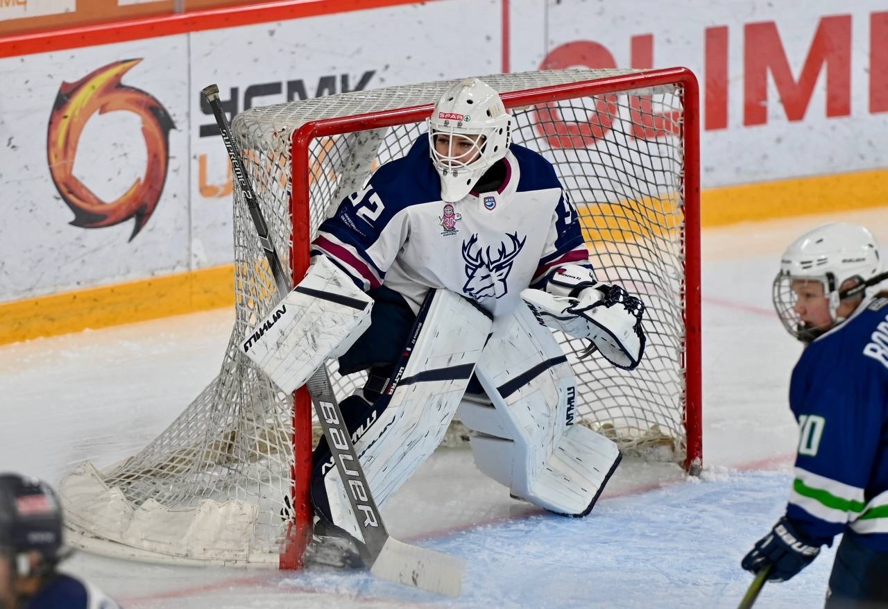 «Торпедо» принимает «Бирюсу»: смотрим Женскую хоккейную лигу на канале «Хоккей ТВ»