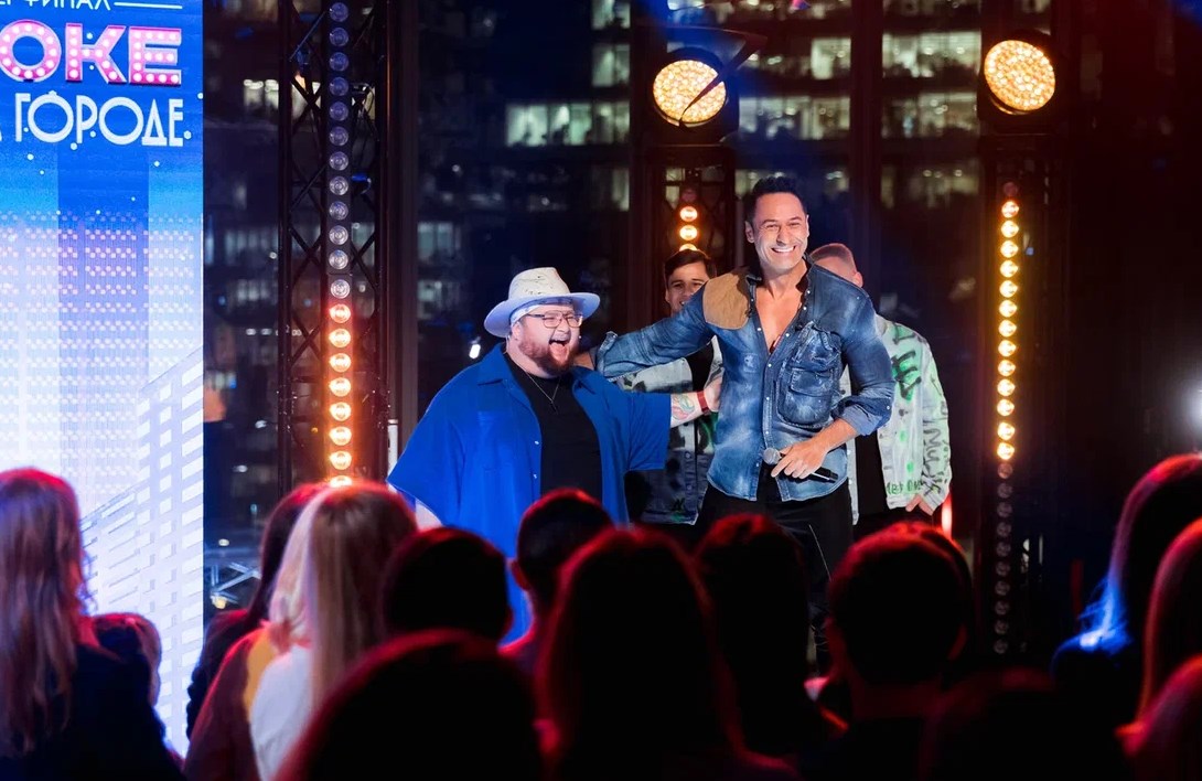 Смотрите суперфинал шоу «Караоке в большом городе» на «МУЗ-ТВ»
