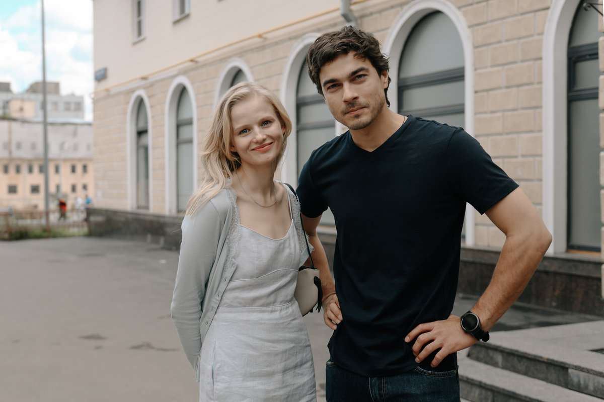 Веришь себе? Стартовали съемки нового психологического сериала «Яд» с Сашей Бортич