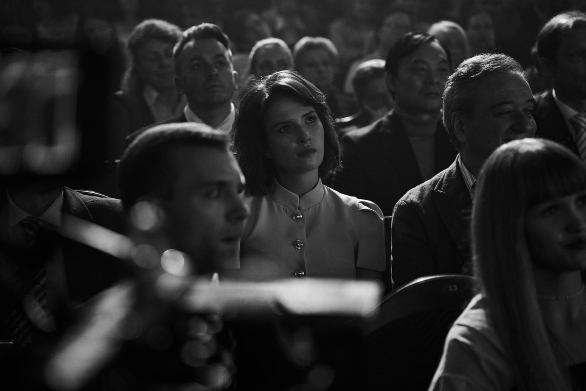 «Семья – это не всегда родные»: Лукерья Ильяшенко о сериале «Мой папа – мэр», красоте и жизни без соцсетей