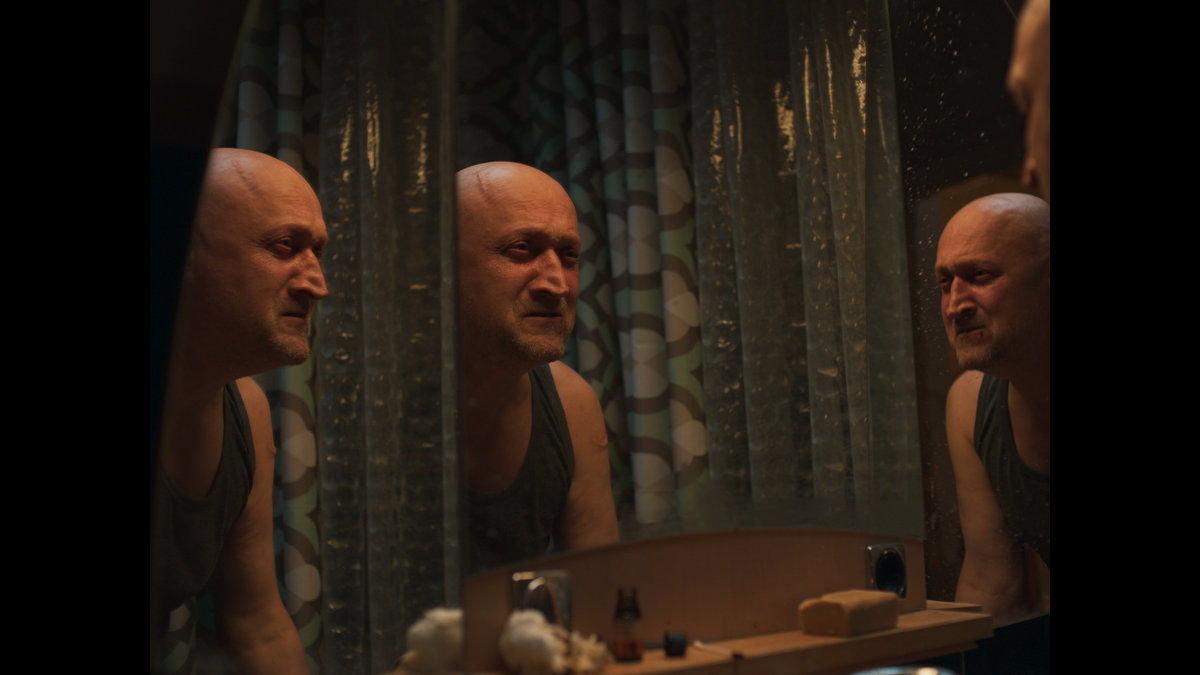 Время творить добро: в Сети стартует новый сериал «Встать на ноги» с Гошей Куценко в главной роли