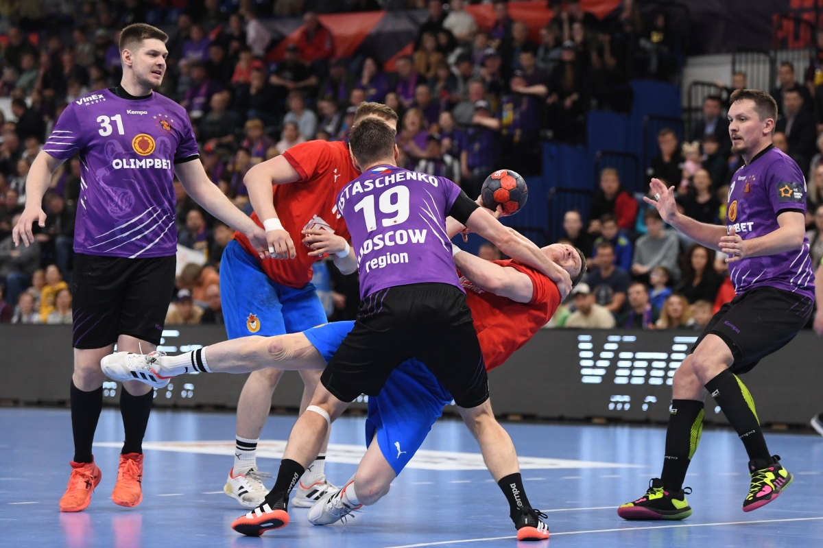 Бывалые гандбольные дружины в Подмосковье: включаем матч «Чеховские медведи» – «Каустик» на канале «ТВ Спорт»