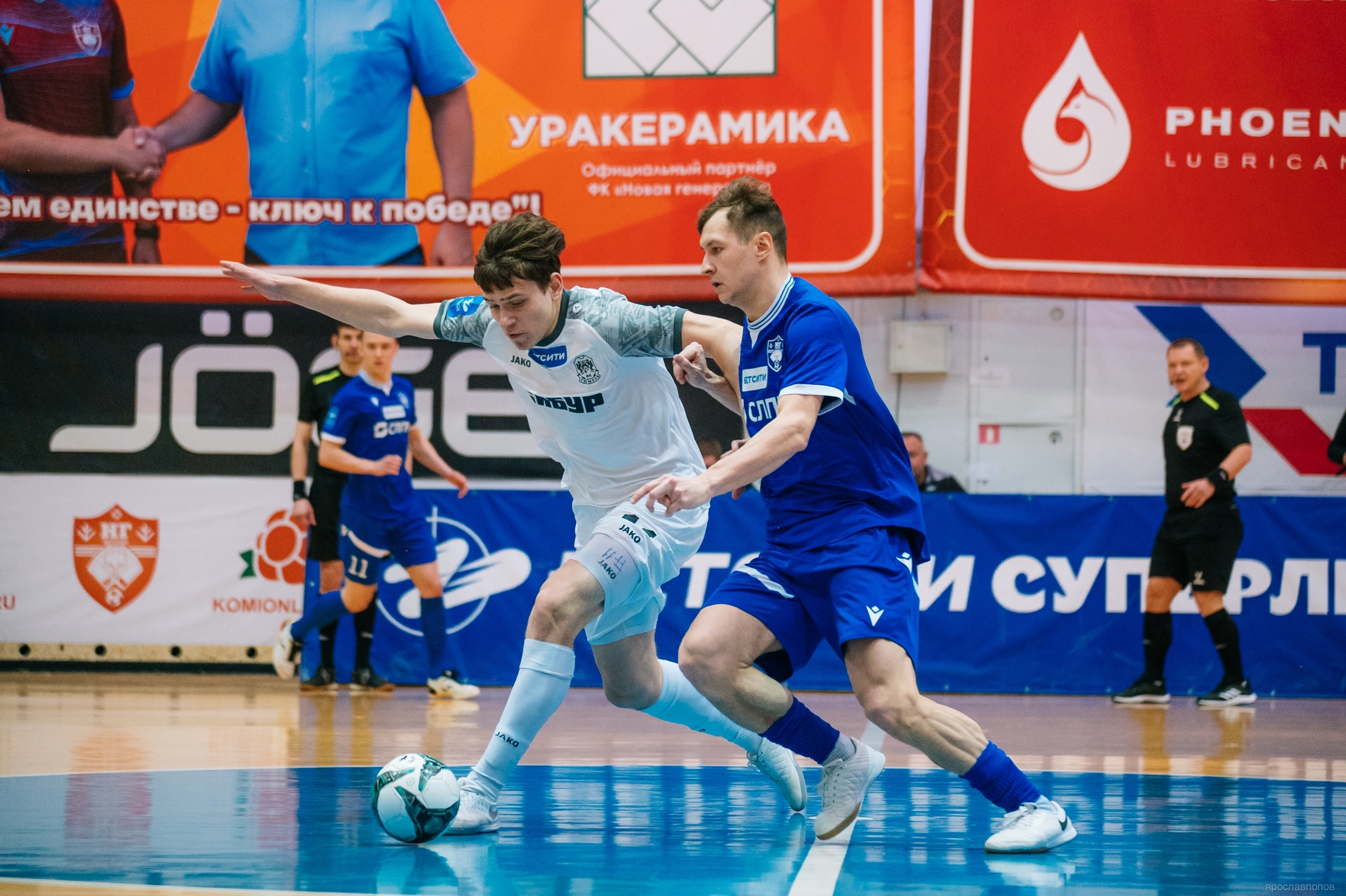 Сибирское дерби, «Синара» против «Тюмени», КПРФ и «Ухта» начнут дома: смотрим плей-офф футзальной суперлиги на каналах «Мяч» и «ТВ Спорт»