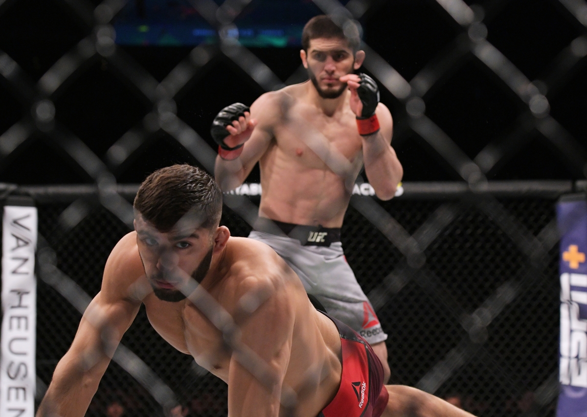 Махачев, Анкалаев, Чимаев, Алискеров, Дудакова, Буллет: почему нужно смотреть и пересматривать турнир UFC 294 на «МАТЧ!» и «МАТЧ! Боец»