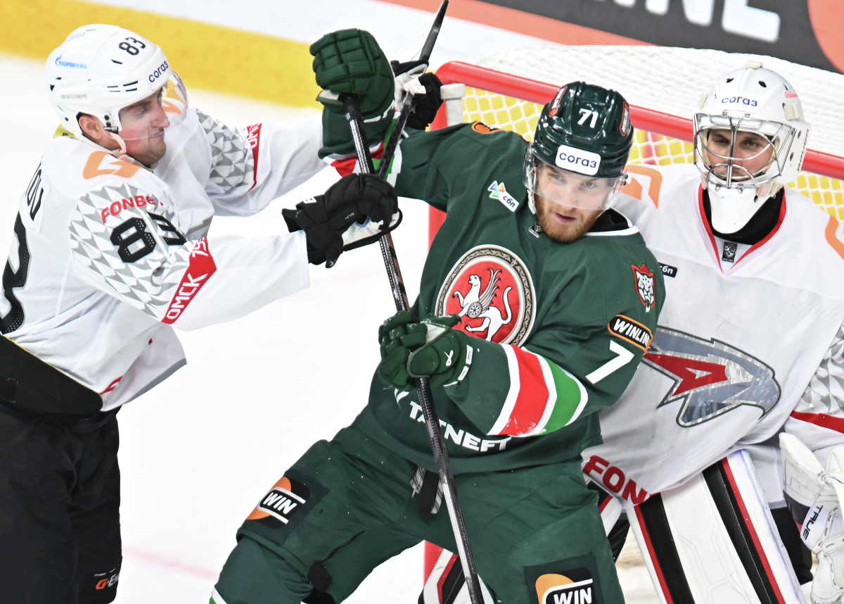 Битвы чемпионов и лидеров: смотрим матчи «Авангард» – «Ак Барс» и схватку «Трактор» – «Салават Юлаев» на телеканале «МАТЧ!»