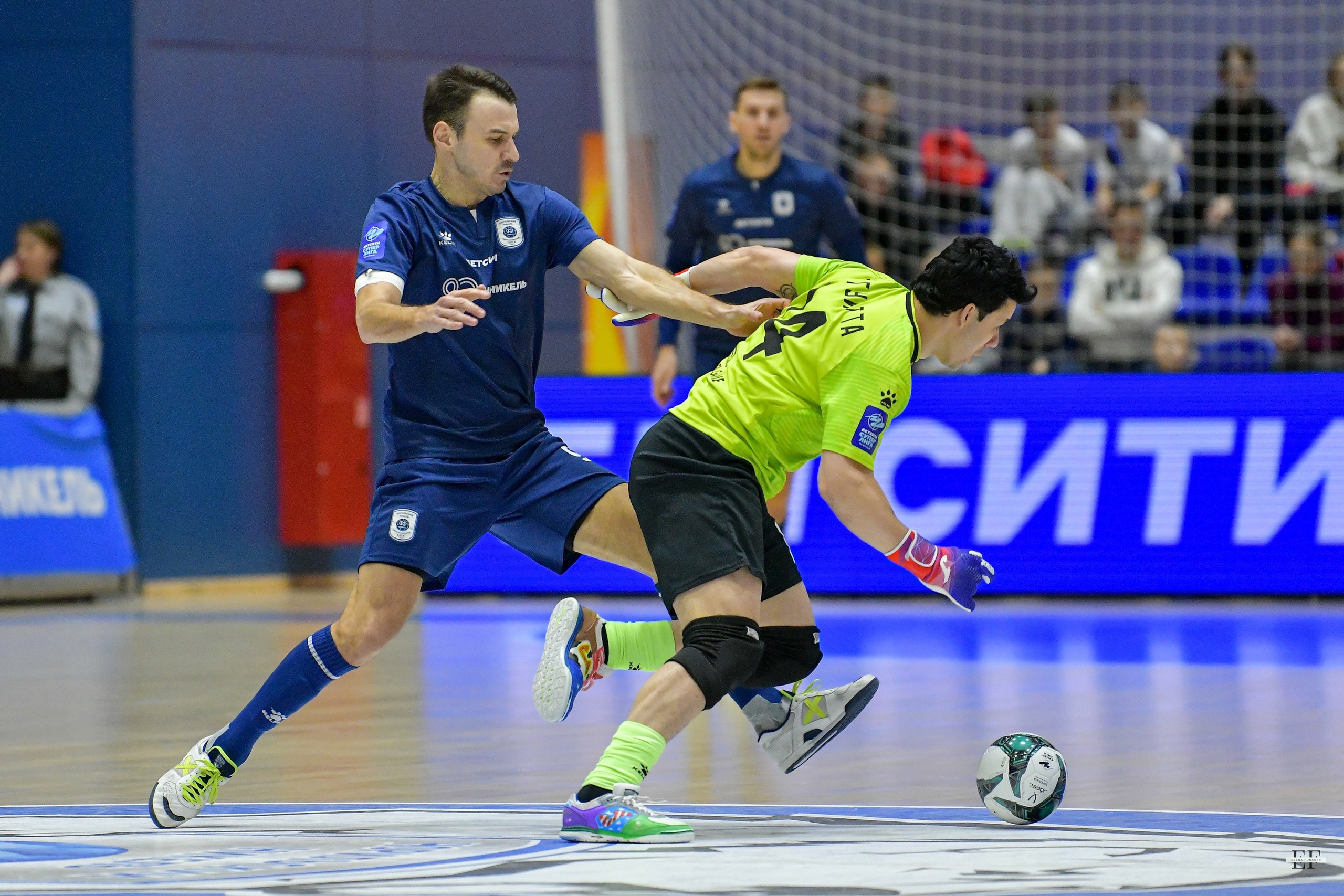 Играем в Сибири, Питере и Коми: ждем 18 тур футзальной суперлиги на каналах «Мяч» и «ТВ Спорт»