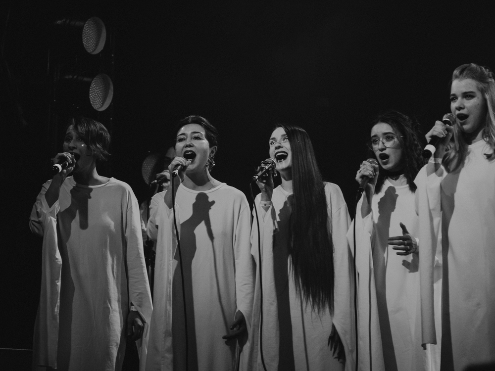 Под самый конец года: постхор Attaque de panique даст концерт в Санкт-Петербурге