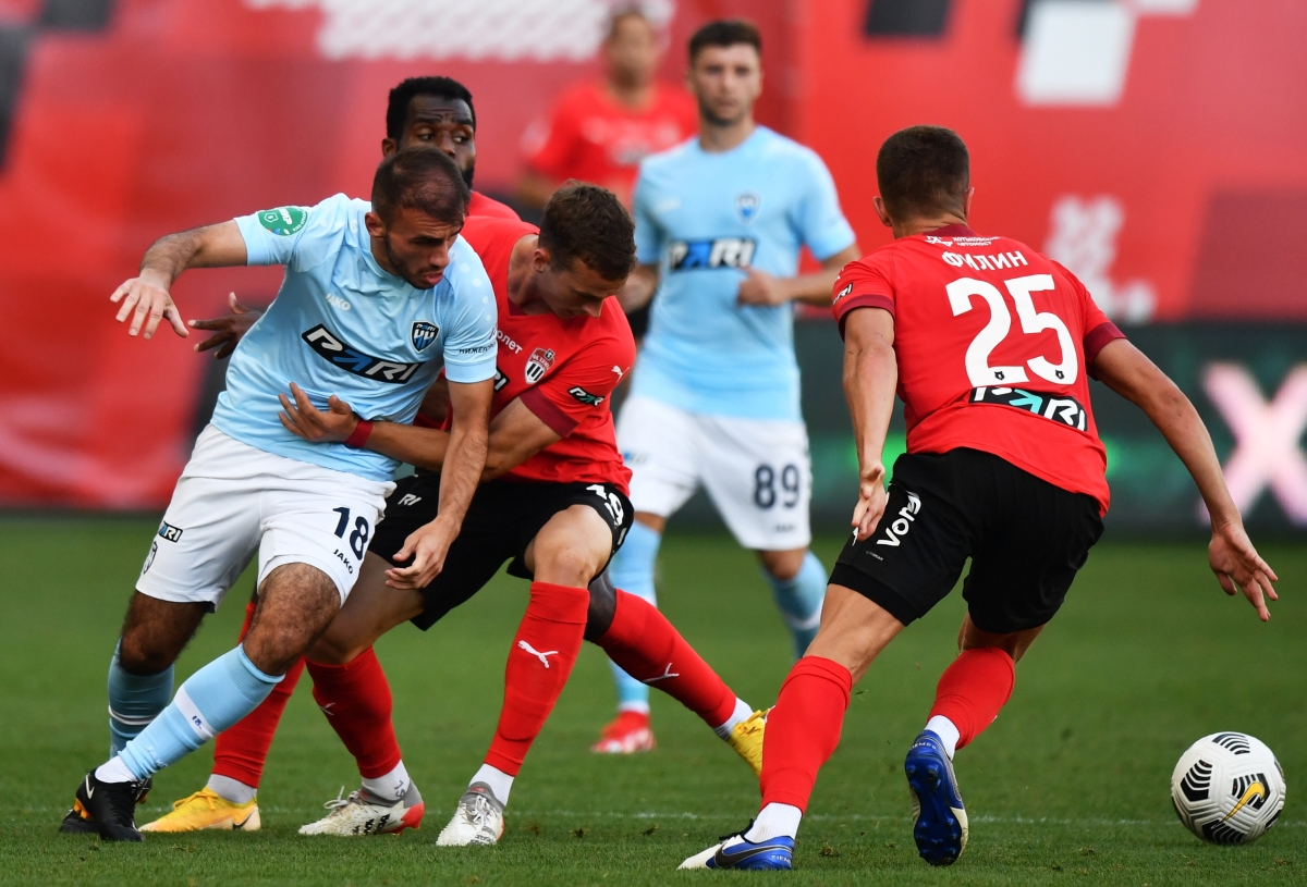 Им предстоит биться за прописку в премьер-лиге: смотрим игру «Пари Нижний Новгород» – «Химки» на канале «Мяч»