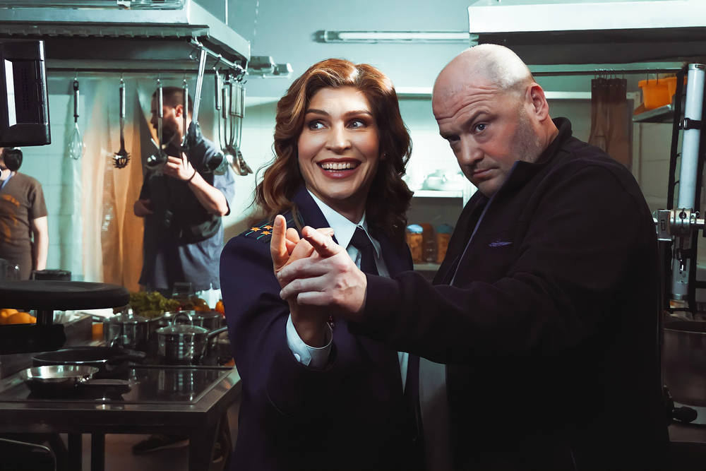 Баталии на кухне: стала известна дата выхода на большой экран второй части комедии «Добро пожаловать в семью»