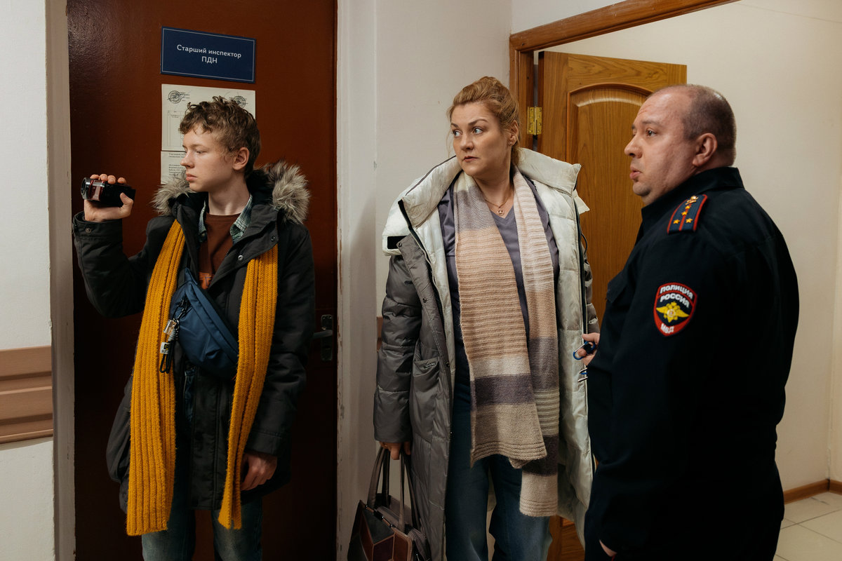 Анна Уколова приступает к расследованию самого абсурдного преступления в новой детективной комедии «Где лифт?» на START и СТС