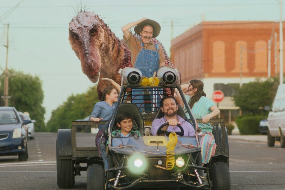 На СТС покажут фильм «Питомец Юрского периода. Возвращение домой»