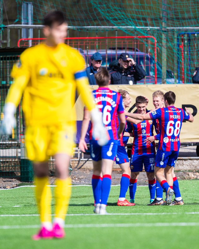 «Динамо» – ЦСКА, волжское и столичное дерби, матчи «Краснодара» и «Зенита»: смотрим 15-й тур Молодежной лиги на каналах «Футбольный» и «Спортивный»