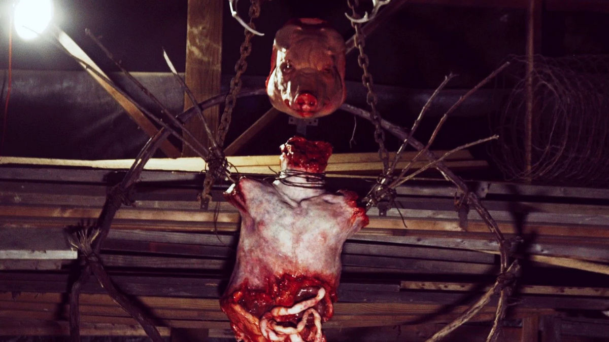 От отца-садиста к культу сатанистов: фильм ужасов «Тропа смерти» на канале «Шокирующее» рассказывает о трудной дороге братьев-беглецов