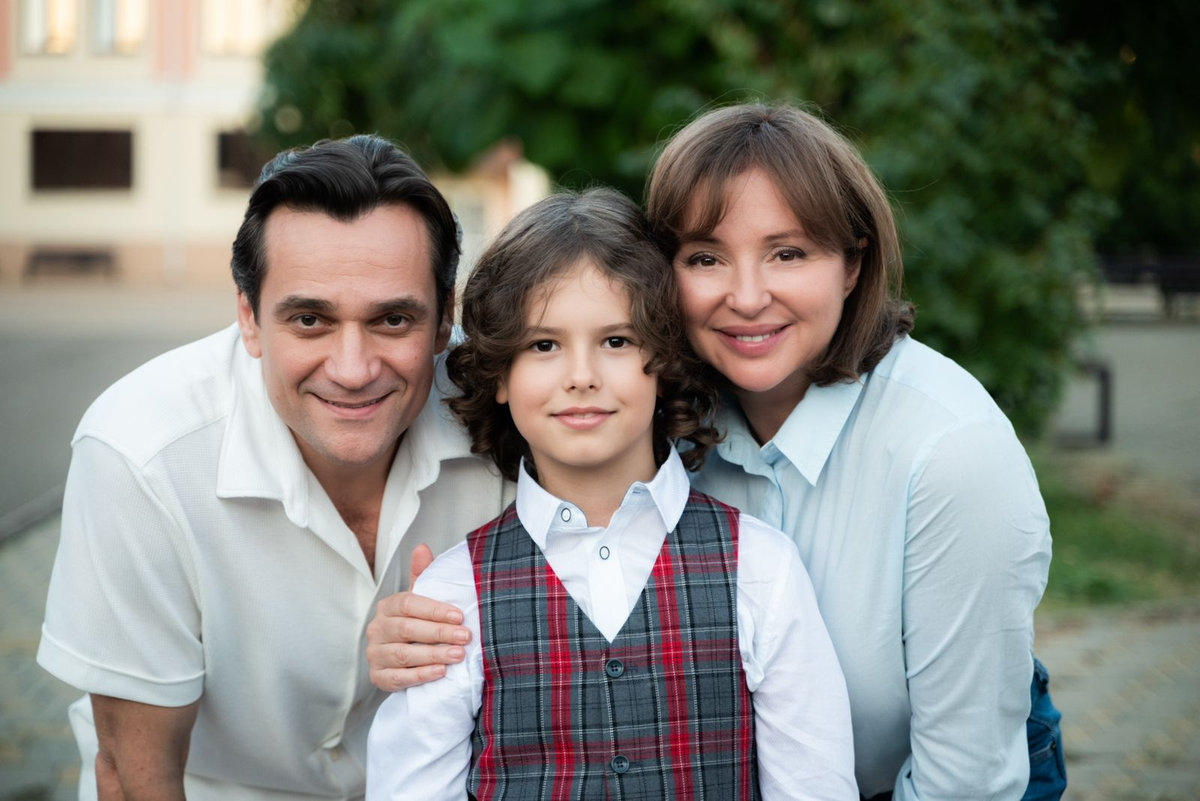 Первые фото с площадки: в Геленджике снимается 9-й сезон популярного сериала Первого канала «Ищейка»