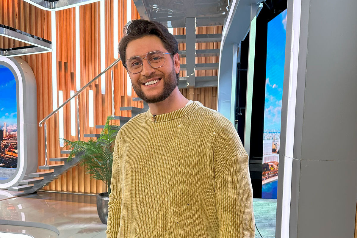 Ответственный за хорошее настроение: Давид Манукян станет новым ведущим программы «УТРО.ТНТ»