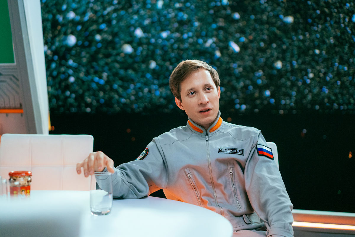 «Всегда хотеть быть первым – это проблема»: актер Евгений Михеев – о психологии, космосе и сериале «Митрич» 