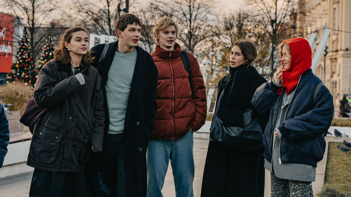 Пора повзрослеть: завершились съемки сериала «‎Мамин сын»‎ с Микитой Вороновым, Еленой Лядовой и Евгением Цыгановым