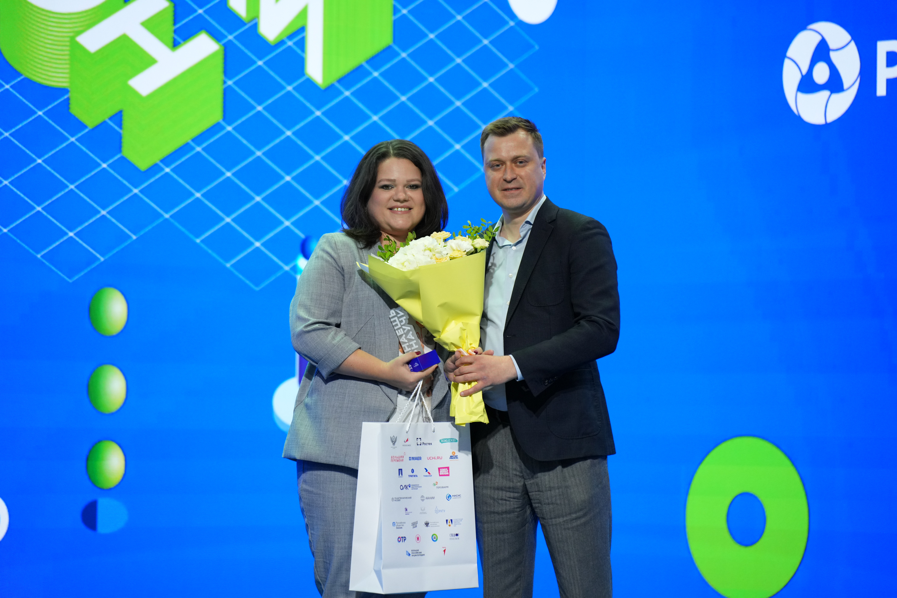 Специальная премия: «Триколор» наградил победителя Всероссийского конкурса «Знаешь? Научи!»