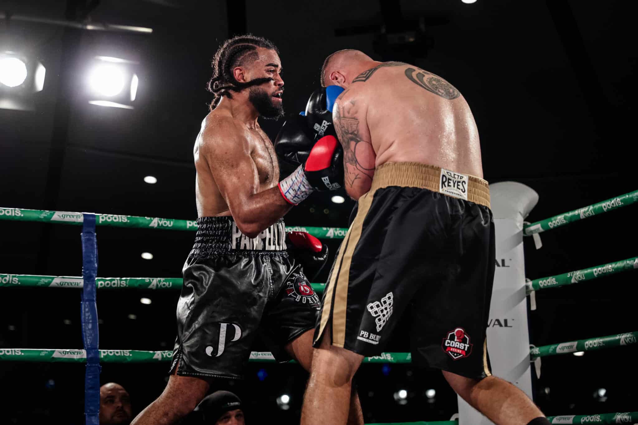 Чемпионский бой Цзю-младшего и Мазудье, титульник Уоллеса и Пампелона: болеем за сына Кости Цзю на телеканале «МАТЧ!»