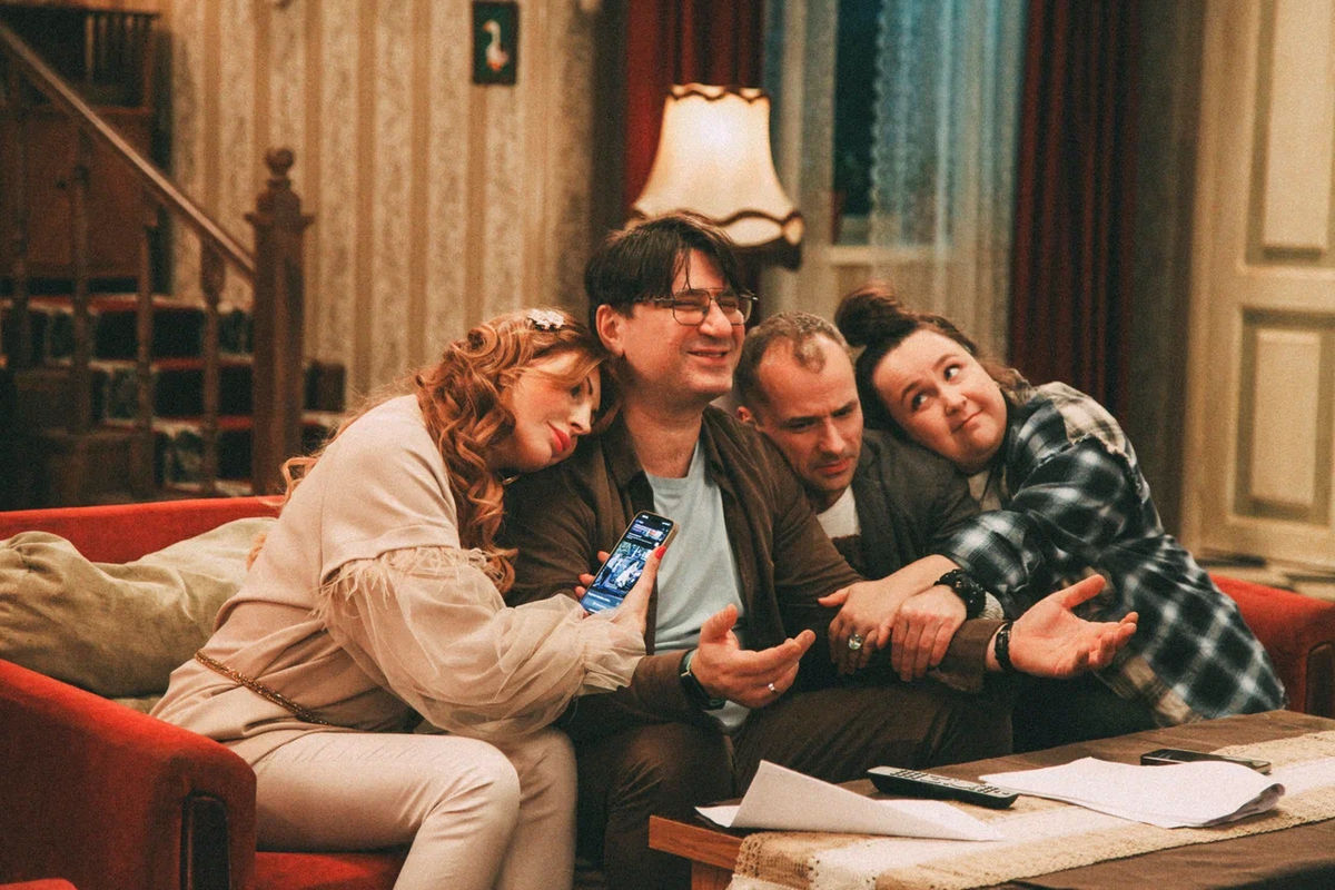 Альбина Кабалина рассказала о съемках сериала «Букины» на ТНТ, кумирах и семейных ценностях