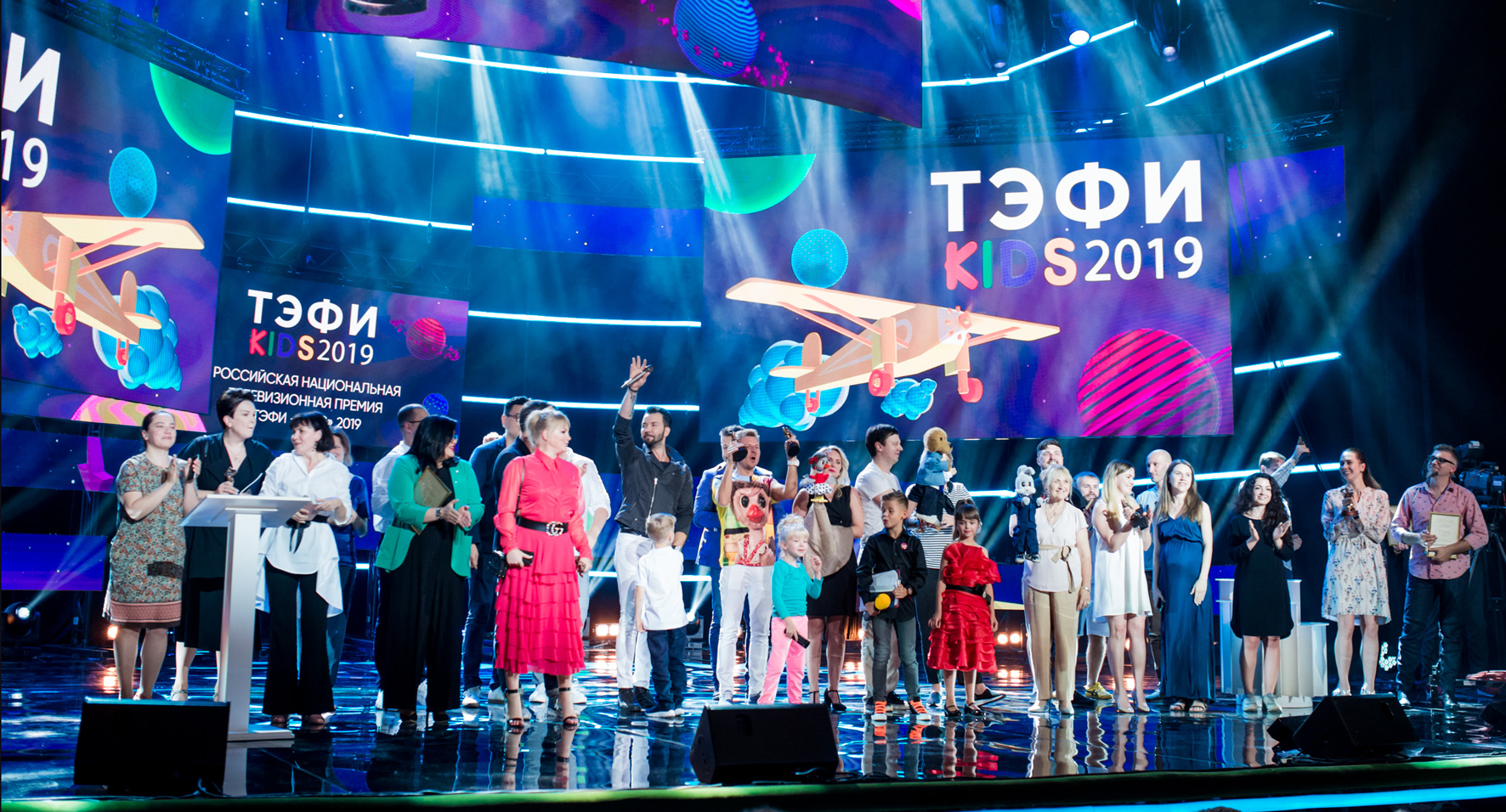 Посвящается детям и ветеранам: НТВ проведет трансляции «ТЭФИ-KIDS» и концерта в честь 75-летия Победы