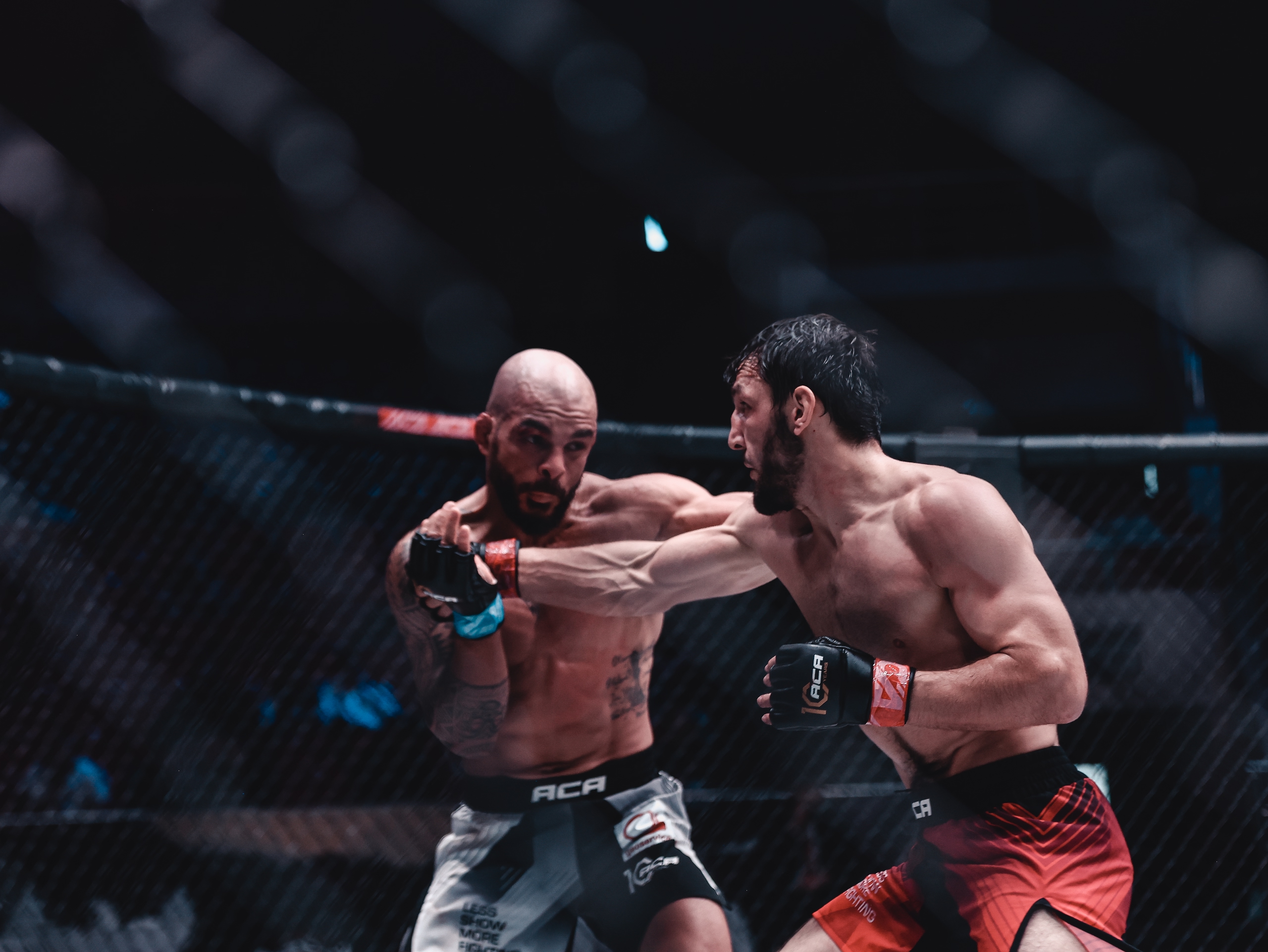 Фролов против Эмеева, реванш Темиров – Коков, Огарь проверит Гаджиева: смотрим бойцовский супертурнир ACA 199 на канале «МАТЧ!»