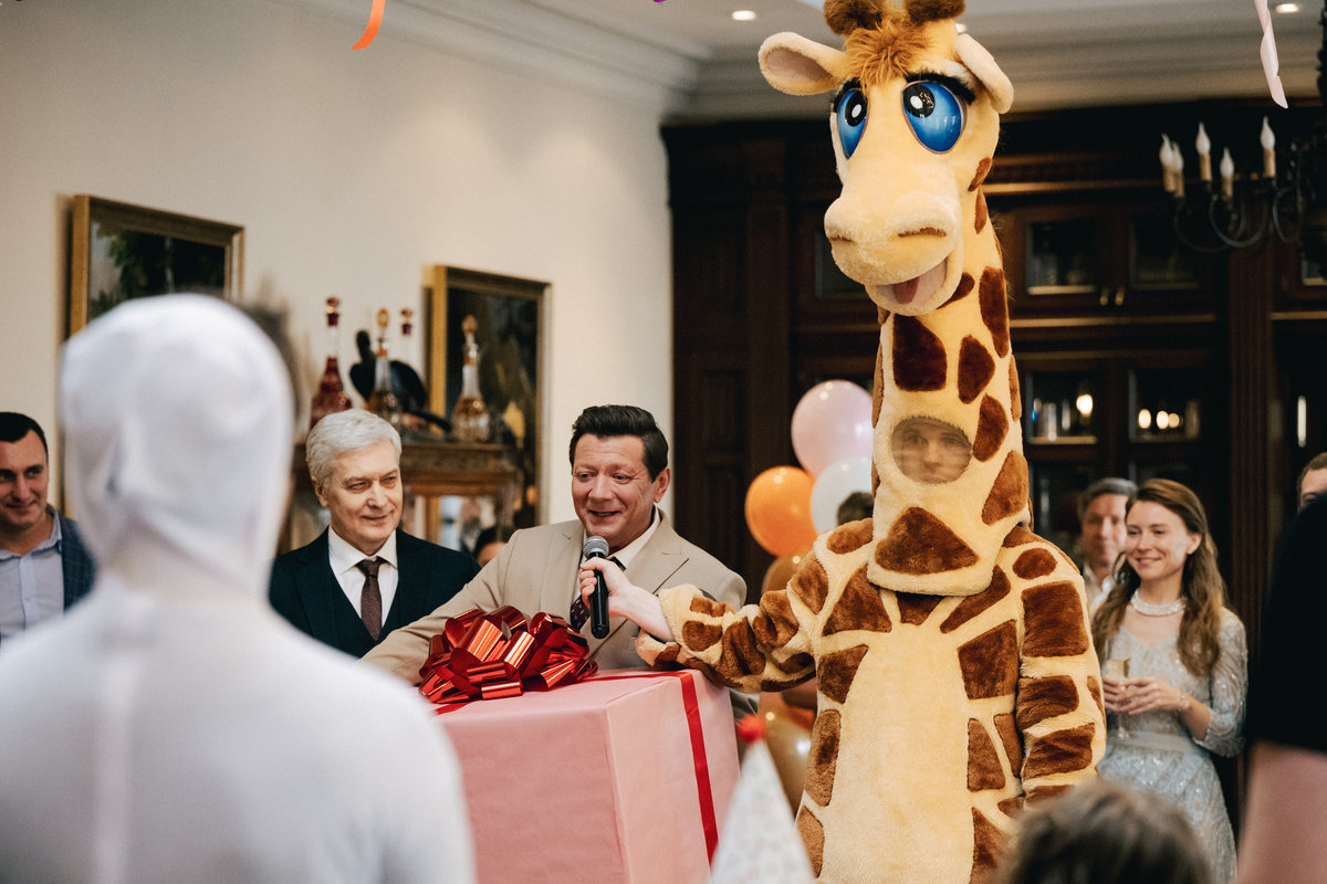 Ох уж эти 90-е: завершились съемки второго сезона сериала «Отмороженные»