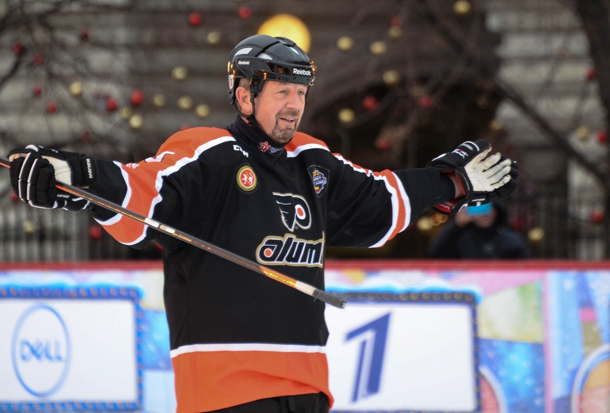 День ледовых легенд: смотрим хоккейный матч суперзвезд команд Алексея Морозова и Павла Дацюка на Кубке Гимаева на канале «МАТЧ!»