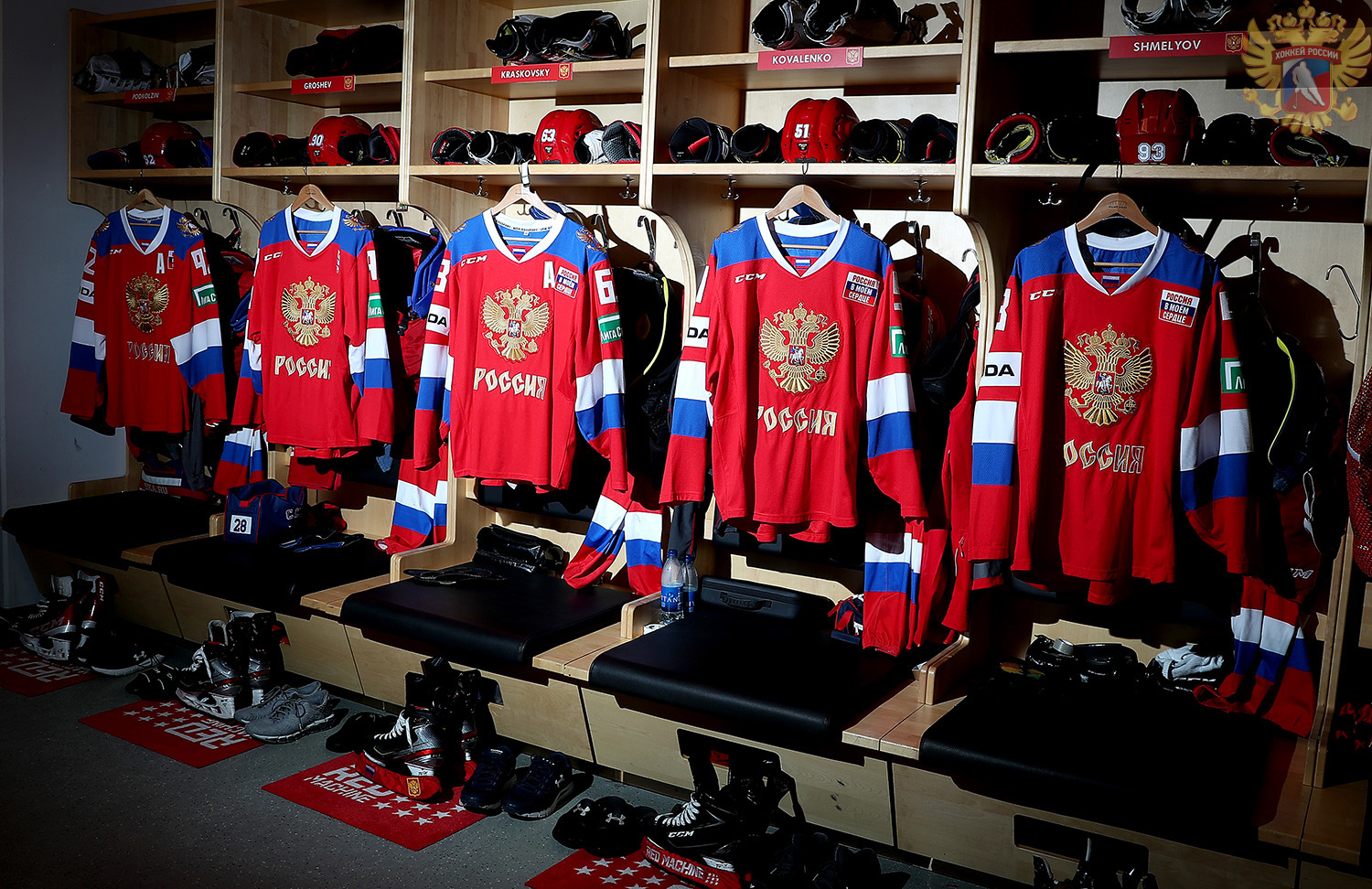 Готовимся побеждать на чемпионате мира: смотрим игру Еврохоккейтура Швеция – Россия на «Матч ТВ»