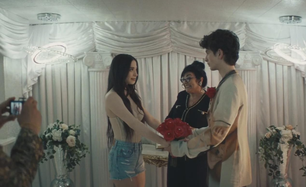 Смотреть онлайн: номинированный на «Оскар» фильм «Анора» с Юрой Борисовым покажет START