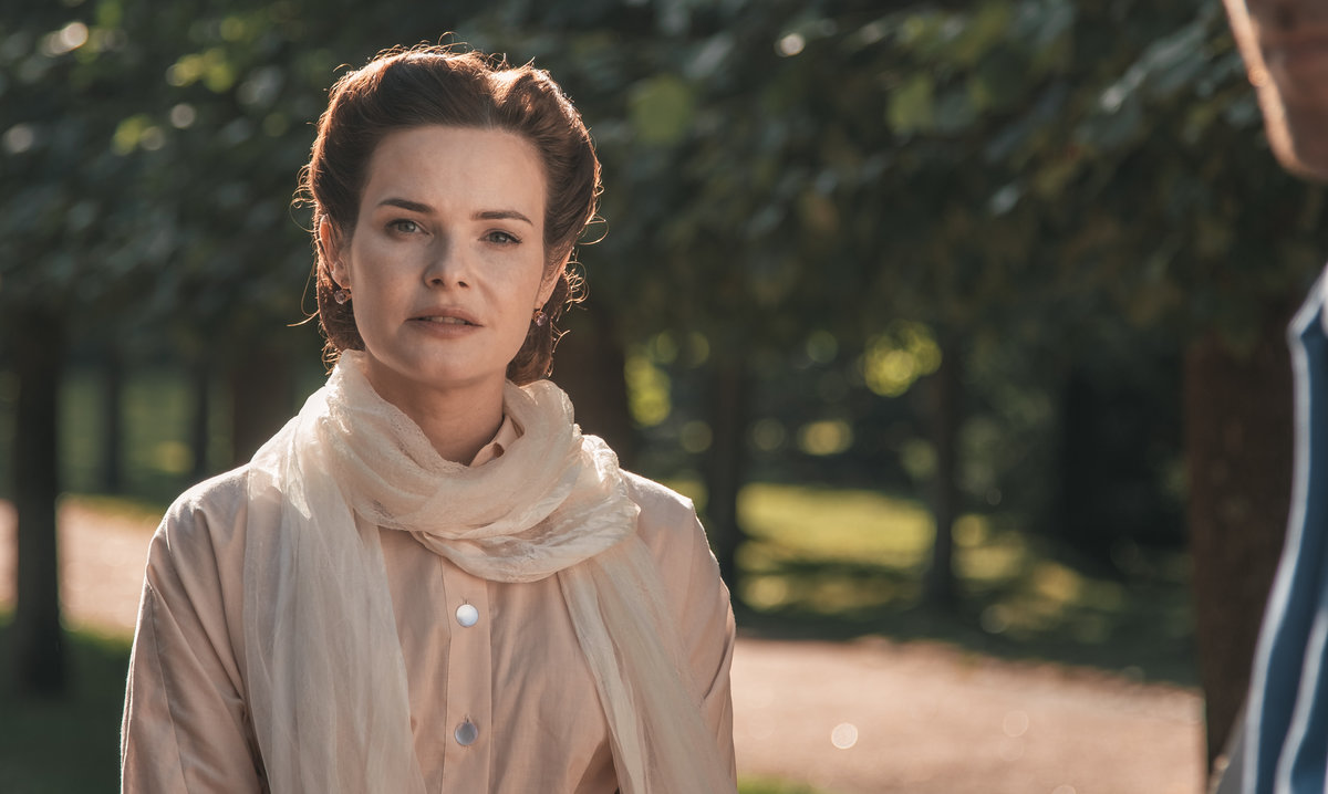 Подробности сюжета: содержание 1–4 серий стартующего на Первом канале нового сериала «Берлинская жара»