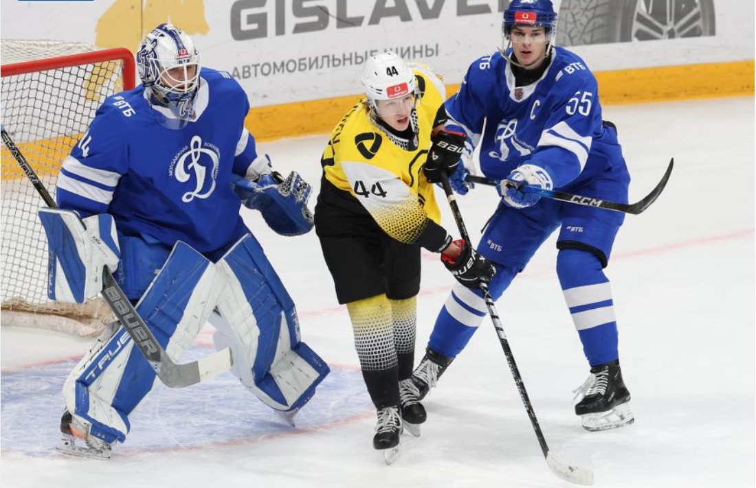 «Локо», «Динамо» и СКА-1946 уже в 1/8: смотрим игры Молодежной хоккейной лиги на каналах «Хоккей ТВ» и «Триколор Спорт»