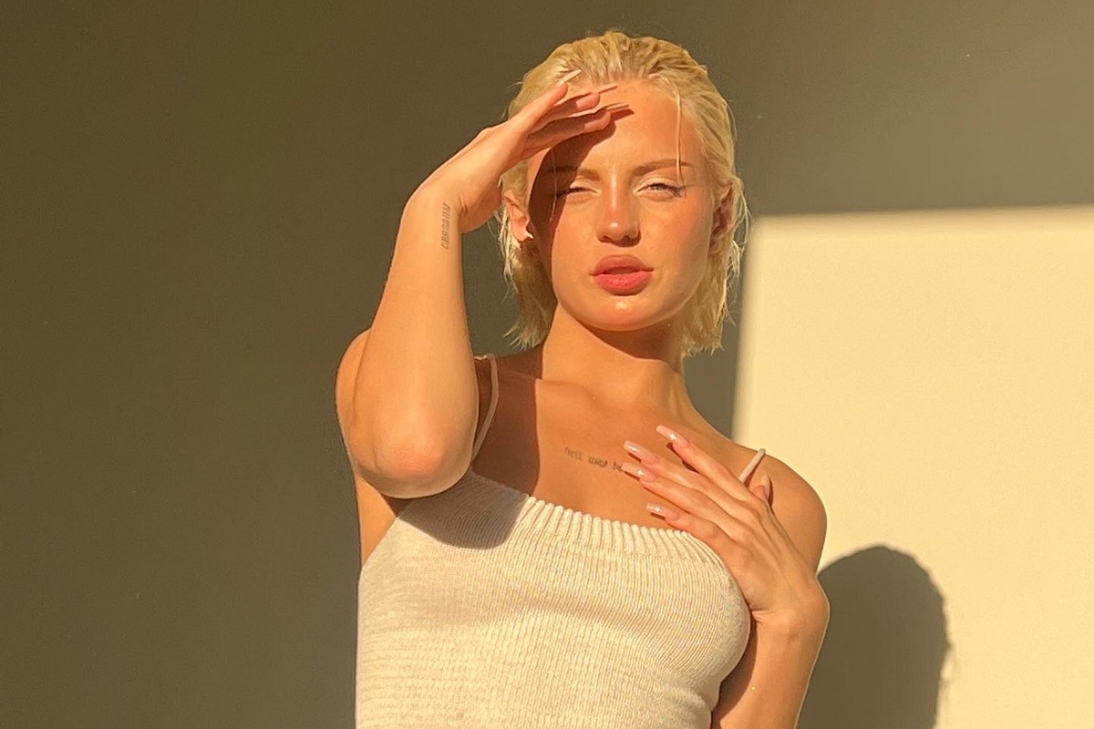 Ромкомы, комедии, ужасы: фильмы, которые точно подарят новогоднее настроение, по мнению блогера Аня Vorankaa