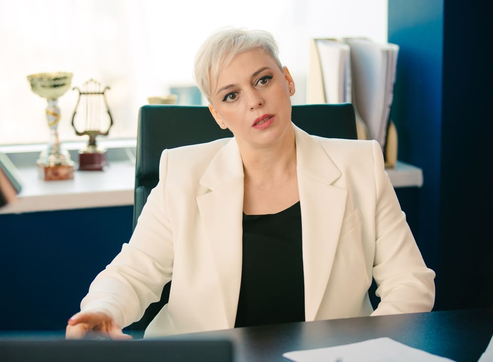 Нехватка «квадратов» и жизнь с тещей: завершены съемки сериала «Развод по расчету»