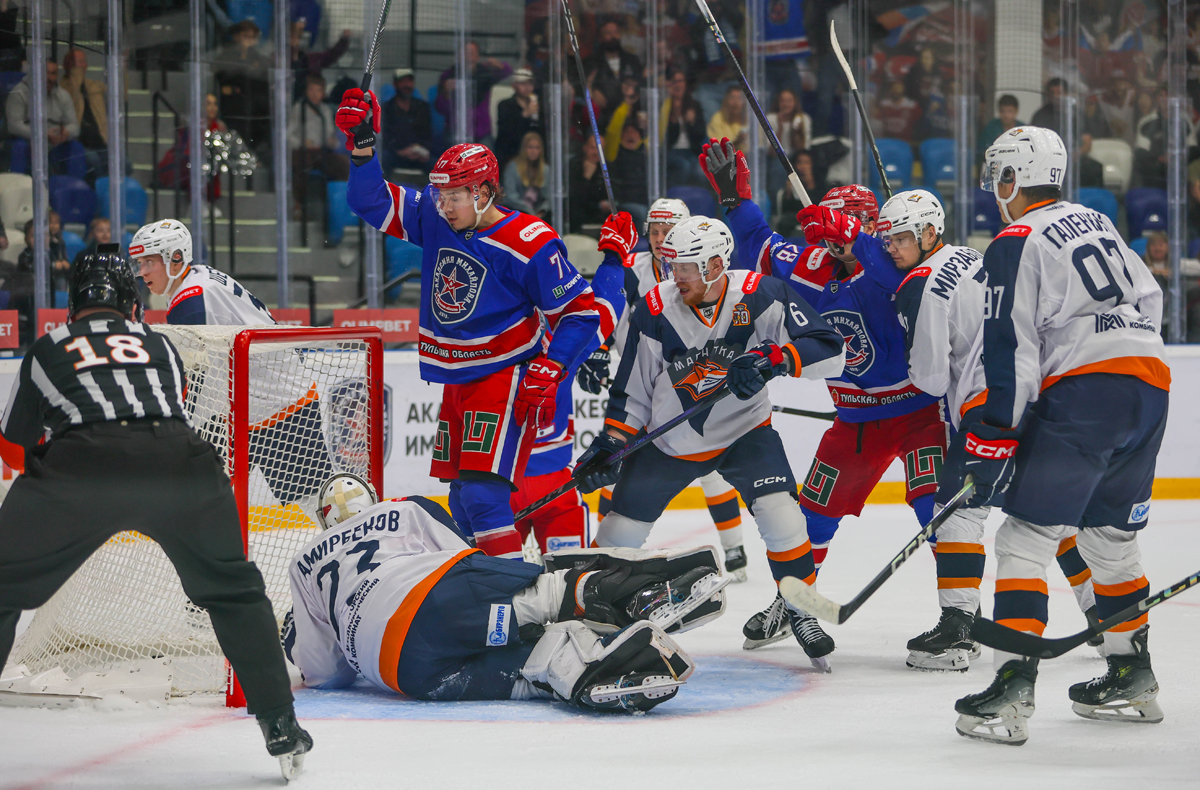 Игры отечественных клубов Всероссийской хоккейной лиги на каналах «Хоккей ТВ» и «Триколор Спорт»