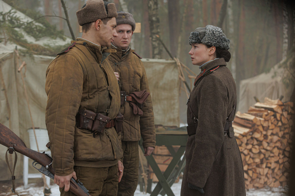 Первые кадры со съемок: НТВ работает над вторым сезоном военной драмы «Самогон» с Юрием Дейнекиным