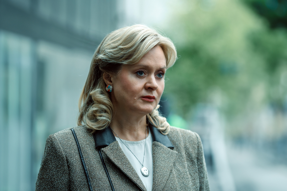 На фестивале «Новый сезон» представили сериал «Полураспад» с Анной Михалковой и Филиппом Янковским