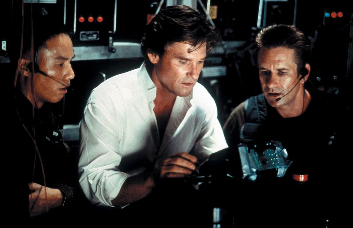 Драться за Уиллиса: боевик «Приказано: уничтожить» на канале «Остросюжетное» рассказывает о схватке наемников с террористами-антиглобалистами