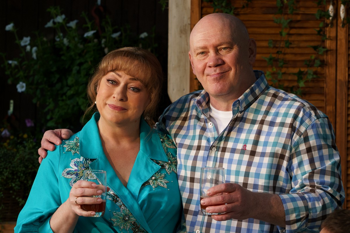 Душевно. Семейно. По-нашему: в кино выходит новый комедийный фильм «Праздники»