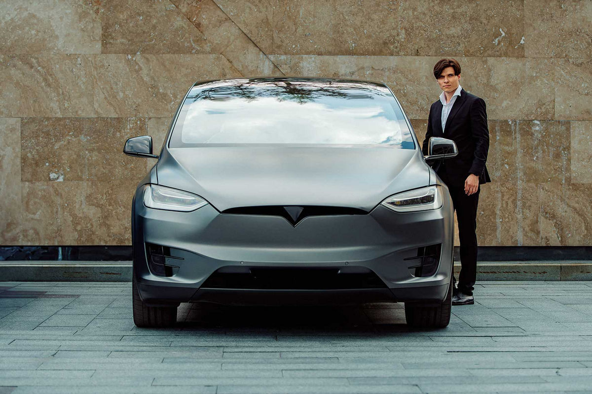 Со звездами «Молодежки»: названа дата премьеры драмеди «Мой брат — клон» на СТС