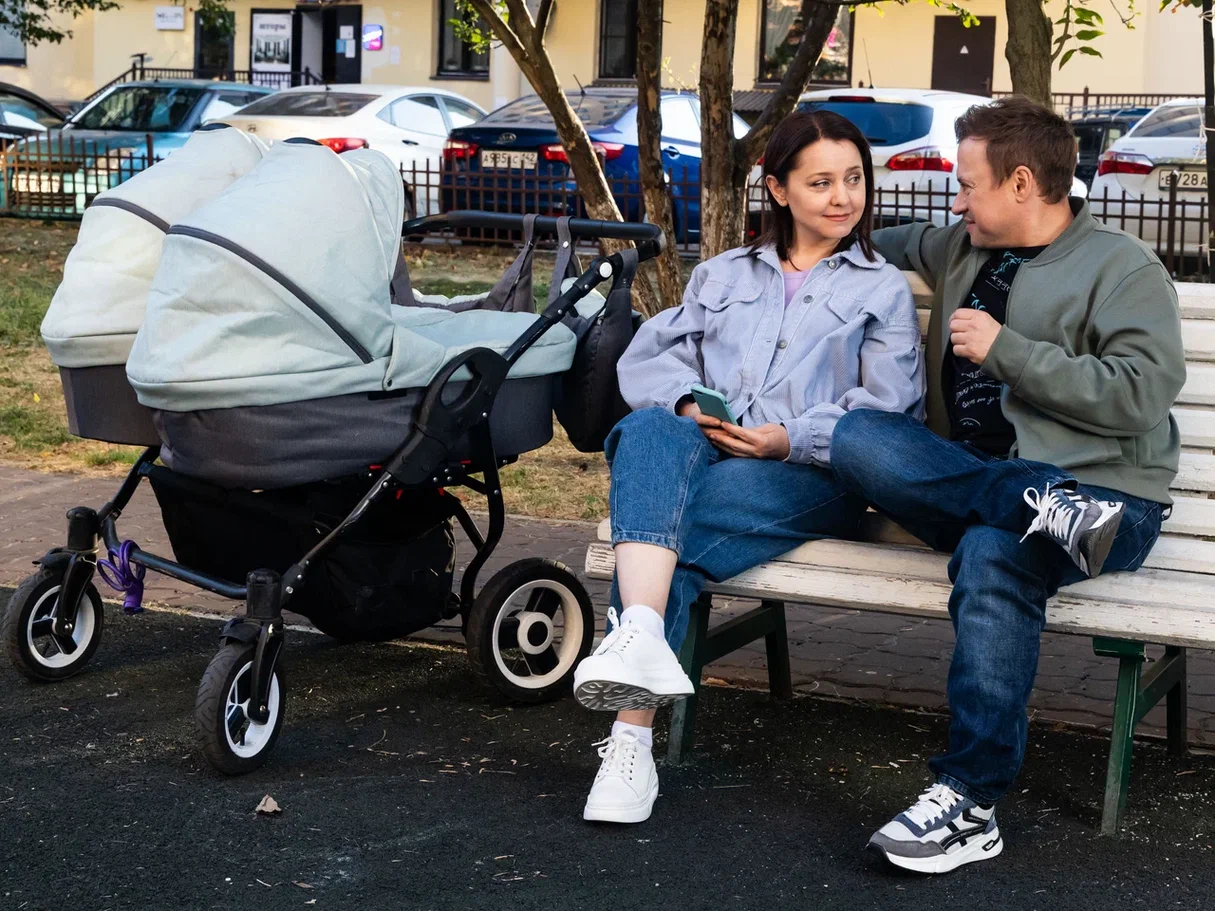 Возвращение Сергеевых: на ТНТ стартует новый сезон комедийного сериала «СашаТаня»