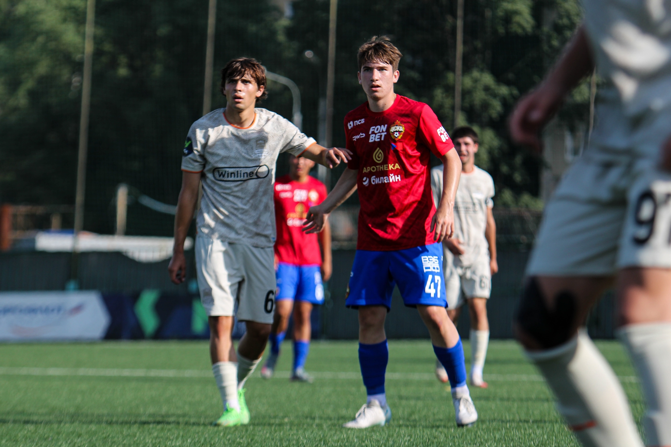 «Зенит» – «Локомотив», «Краснодар» – ЦСКА, «Ростов» – «Факел»: смотрим все игры 30-го тура МФЛ на каналах «Мяч», «ТВ Спорт» и «Триколор Спорт»